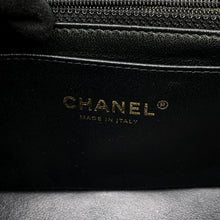 Load image into Gallery viewer, CHANEL Matelasse ChainShoulder Bag BlackA69900 Lambskin Size 20
