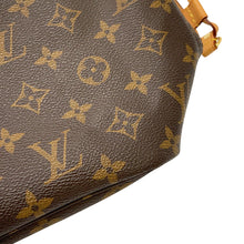 将图像加载到图库查看器中，LOUIS VUITTON Neverfull PivoineM41245 Monogram Size PM
