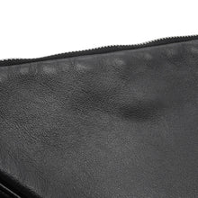 将图像加载到图库查看器中，PRADA Triangle Shoulder Bag Black1BH190 Leather
