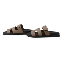 Load image into Gallery viewer, HERMES Shipley Sandals Etoupe/Black Epsom Rubber Size 37
