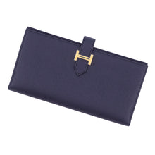 将图像加载到图库查看器中，HERMES Bean Soufre Blue Indigo Epsom
