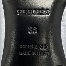 Load image into Gallery viewer, HERMES Mocassins Royale Gris Argent Chevre Metallize Size 36
