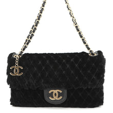 将图像加载到图库查看器中，CHANEL Lapin ChainShoulder Bag Black Lapin Leather Size 25
