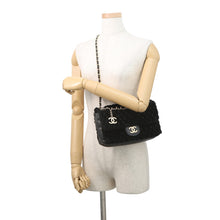 将图像加载到图库查看器中，CHANEL Lapin ChainShoulder Bag Black Lapin Leather Size 25
