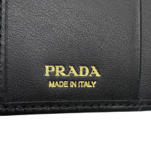 将图像加载到图库查看器中，PRADA Triangle Logo Compact Wallet Black1ML050 Leather

