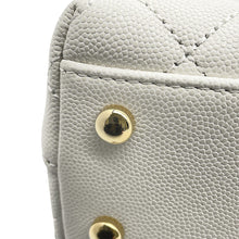 将图像加载到图库查看器中，CHANEL Coco Handle 2WAYHandbag WhiteA92990 Caviar Leather Size XS
