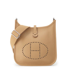 将图像加载到图库查看器中，HERMES Evelyne Biscuit Taurillon Clemence Size 23
