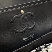 Load image into Gallery viewer, CHANEL Matelasse Double Flap Chain Shoulder Bag Black/WhiteA01112 Tweed Size 25
