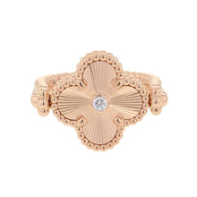 将图像加载到图库查看器中，Van Cleef &amp; Arpels Vintage Alhambra Reversible Ring Size 48/#8VCARPGV548/VCARPGV500 18K Pink Gold
