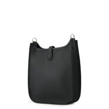 将图像加载到图库查看器中，HERMES Evelyne Long Black Taurillon Clemence Size TPM
