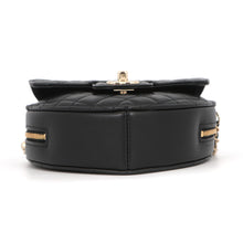 Load image into Gallery viewer, CHANEL Matelasse Heart Shape Chain Shoulder BlackAS3191-B07958-94305 Lambskin
