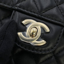 Load image into Gallery viewer, CHANEL Matelasse Heart Shape Chain Shoulder BlackAS3191-B07958-94305 Lambskin
