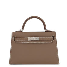 将图像加载到图库查看器中，HERMES Mini Kelly 2 Etoupe Epsom
