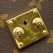 将图像加载到图库查看器中，LOUIS VUITTON Pochette Metis BrownM44875 Monogram Size MM
