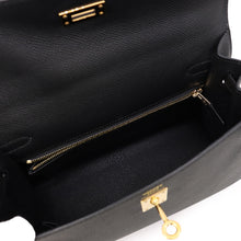 将图像加载到图库查看器中，HERMES Kelly Sellier Black Epsom Size 25
