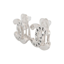 Load image into Gallery viewer, CHANEL Earring CC Logo Metal
