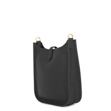 Load image into Gallery viewer, HERMES Evelyne3 Long Black Taurillon Clemence Size TPM

