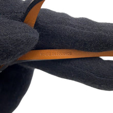 将图像加载到图库查看器中，HERMES Oran Nano Bag Charm Etoupe/Natural Sable/Black Epsom Swift Leather

