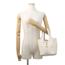Load image into Gallery viewer, HERMES Picotin Lock Nata Taurillon Clemence Size MM
