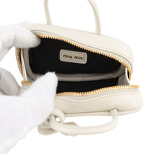 将图像加载到图库查看器中，MIUMIU Embossed Logo Bag Charm Ivory5NR036 Leather
