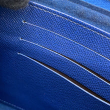 将图像加载到图库查看器中，LOUIS VUITTON Pochette Double Zip BlueM69124 LV Escale
