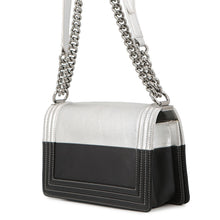 Load image into Gallery viewer, CHANEL Boy Chanel ChainShoulder Bag Black/SilverA67086 Leather Size 25
