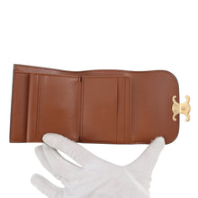 将图像加载到图库查看器中，CELINE Triomphe Trifold Compact Wallet Beige/Brown10D783 Canvas/Leather
