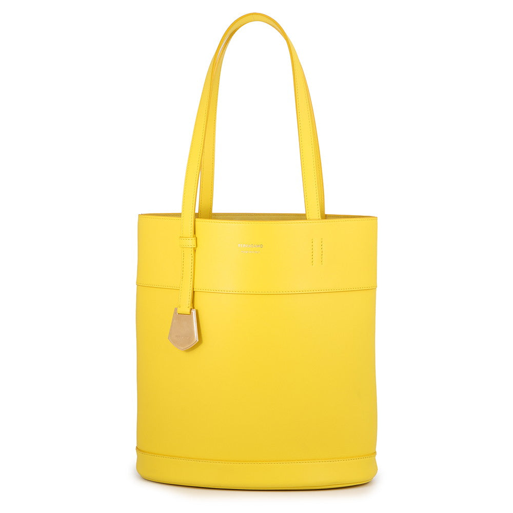 Ferragamo– GALLERY RARE Global Online Store