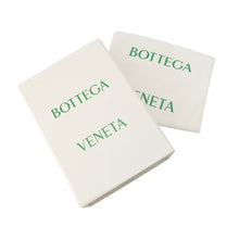 Load image into Gallery viewer, Bottega Veneta Maxi INTRECCIATO Candy Cassette Green Leather
