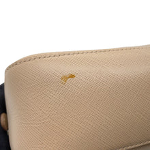 Load image into Gallery viewer, Ferragamo Vara Ribbon Shoulder Bag Beige Leather
