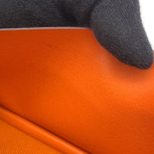Load image into Gallery viewer, HERMES Bearnsfre Verso Ruby/Orange Epsom
