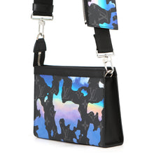 将图像加载到图库查看器中，LOUIS VUITTON Room with a View Gaston Wearable Wallet NoirM81753 Monogram Eclipse
