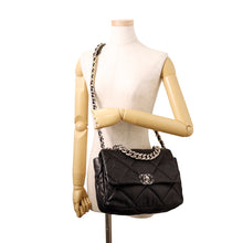 将图像加载到图库查看器中，CHANEL CHANEL 19 Dixneuf Matelasse Shoulder BlackAS1160 Lambskin Size Large
