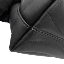将图像加载到图库查看器中，LOUIS VUITTON Hold Me NoirM21720 Calf Leather
