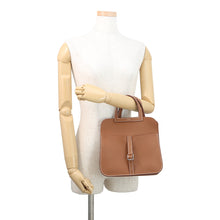 Load image into Gallery viewer, HERMES Halzan Gold Taurillon Clemence Size 25
