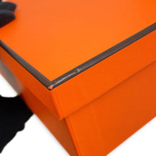 Load image into Gallery viewer, HERMES Evelyne Short Biscuit Taurillon Clemence Size TPM
