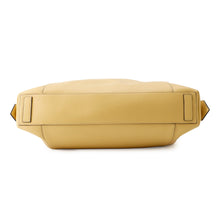 将图像加载到图库查看器中，Givenchy Antigona Soft YellowBB50F2B0WD-741 Calf Leather Size Medium

