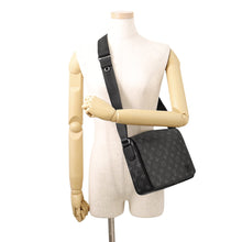 Load image into Gallery viewer, LOUIS VUITTON District NV3 NoirM46255 Monogram Eclipse Size PM
