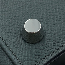 Load image into Gallery viewer, HERMES Kelly Sellier tricolor Vert Mangrove/Vert Almond/Black Epsom Size 25
