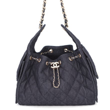 Load image into Gallery viewer, CHANEL CHANEL25 ChainShoulder Bag BlackAS5293 Denim Size Small
