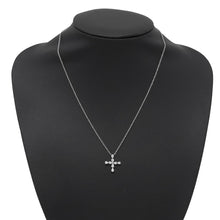 将图像加载到图库查看器中，HARRY WINSTON Pear-shaped mini cross pendantPEDPREMCPM Pt950
