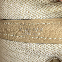 Load image into Gallery viewer, HERMES Neo Garden Trench Negonda Leather Size 23

