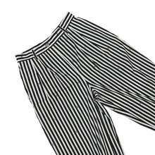 Load image into Gallery viewer, CHANEL Coco Beach Striped Bottom Pants Size 36 Black/WhiteP76233 98% Cotton, 2% Elestain
