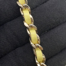 将图像加载到图库查看器中，CHANEL ChainClutch Shoulder Bag YellowAP3875 Lambskin
