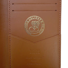 将图像加载到图库查看器中，LOUIS VUITTON Card Case Organizer de Poche TanM25952 LV Aerogram
