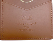 将图像加载到图库查看器中，LOUIS VUITTON Card Case Organizer de Poche TanM25952 LV Aerogram
