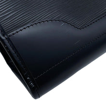将图像加载到图库查看器中，LOUIS VUITTON Madeleine NoirM59342 Epi Leather Size GM
