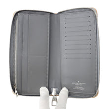 将图像加载到图库查看器中，LOUIS VUITTON Zippy wallet Vertical Silver/GrayM80808 Monogram・Mirror
