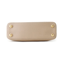 Load image into Gallery viewer, LOUIS VUITTON Capucines GaletM94634 Taurillon Leather Size BB
