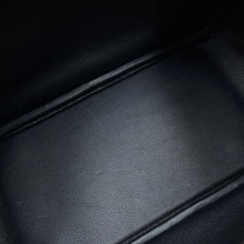 Load image into Gallery viewer, HERMES Lindy Black Taurillon Clemence Size Mini
